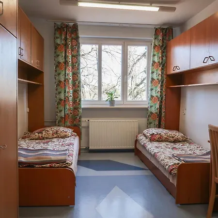 Dom Studencki Labirynt * فروتسواف